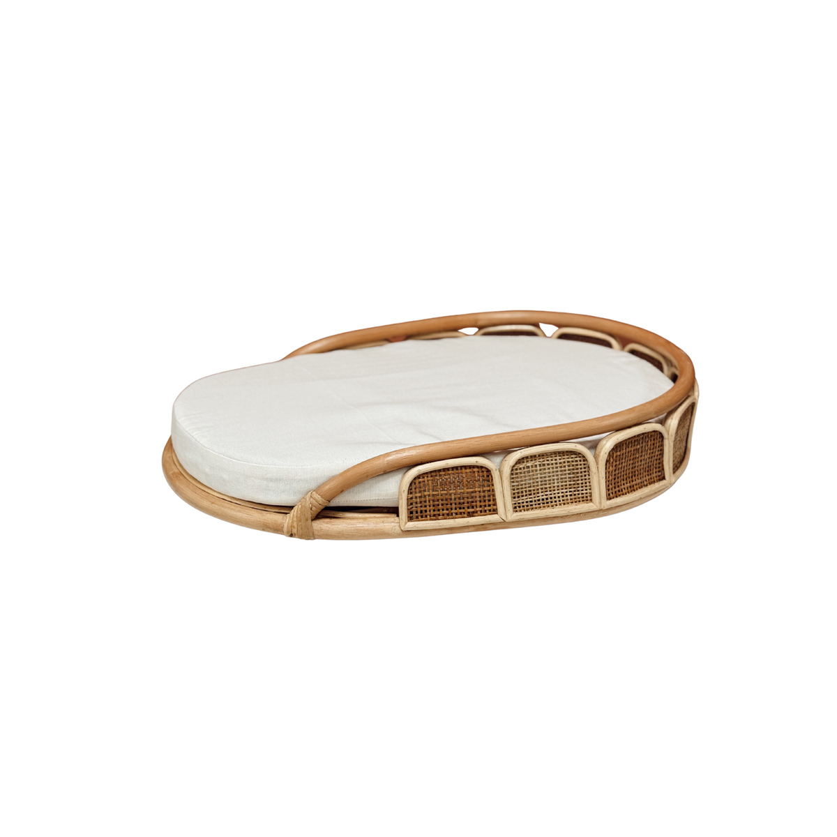 Sunshine rattan changing basket