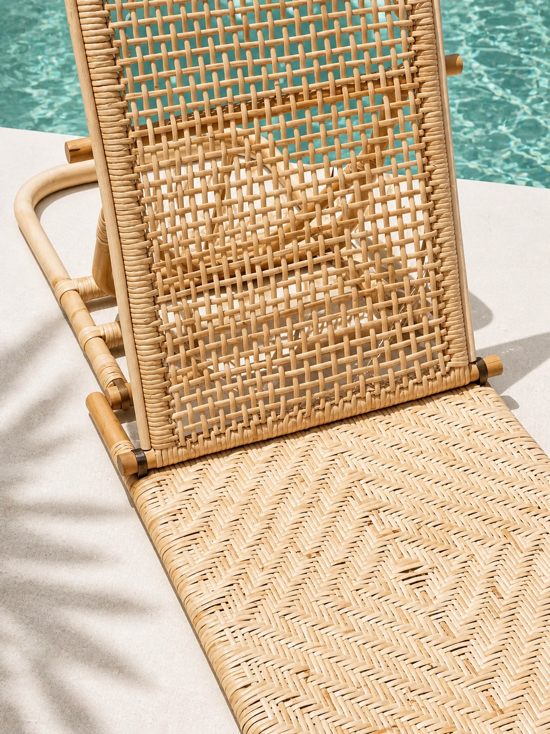 Rattan sun lounger