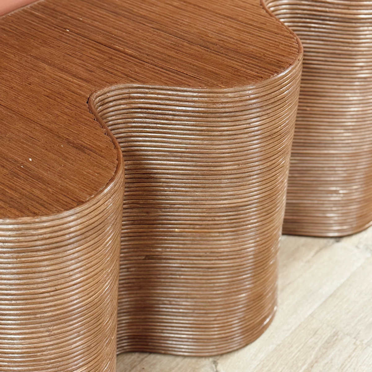 Banc Milo en rotin ondulé