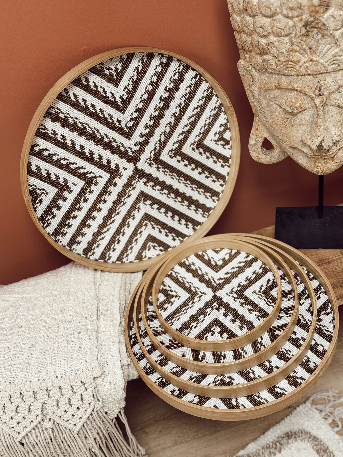 Plateau rond en perles