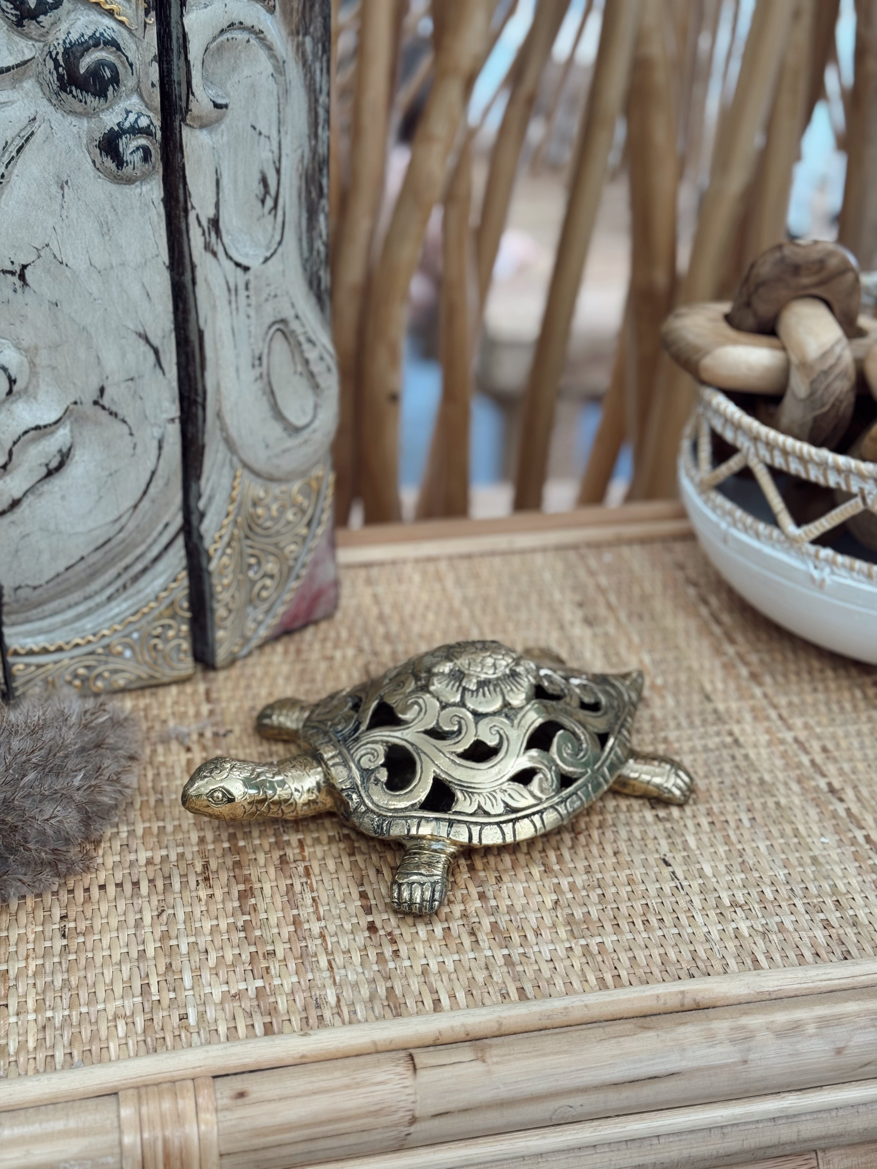 Tortue en laiton ajouré