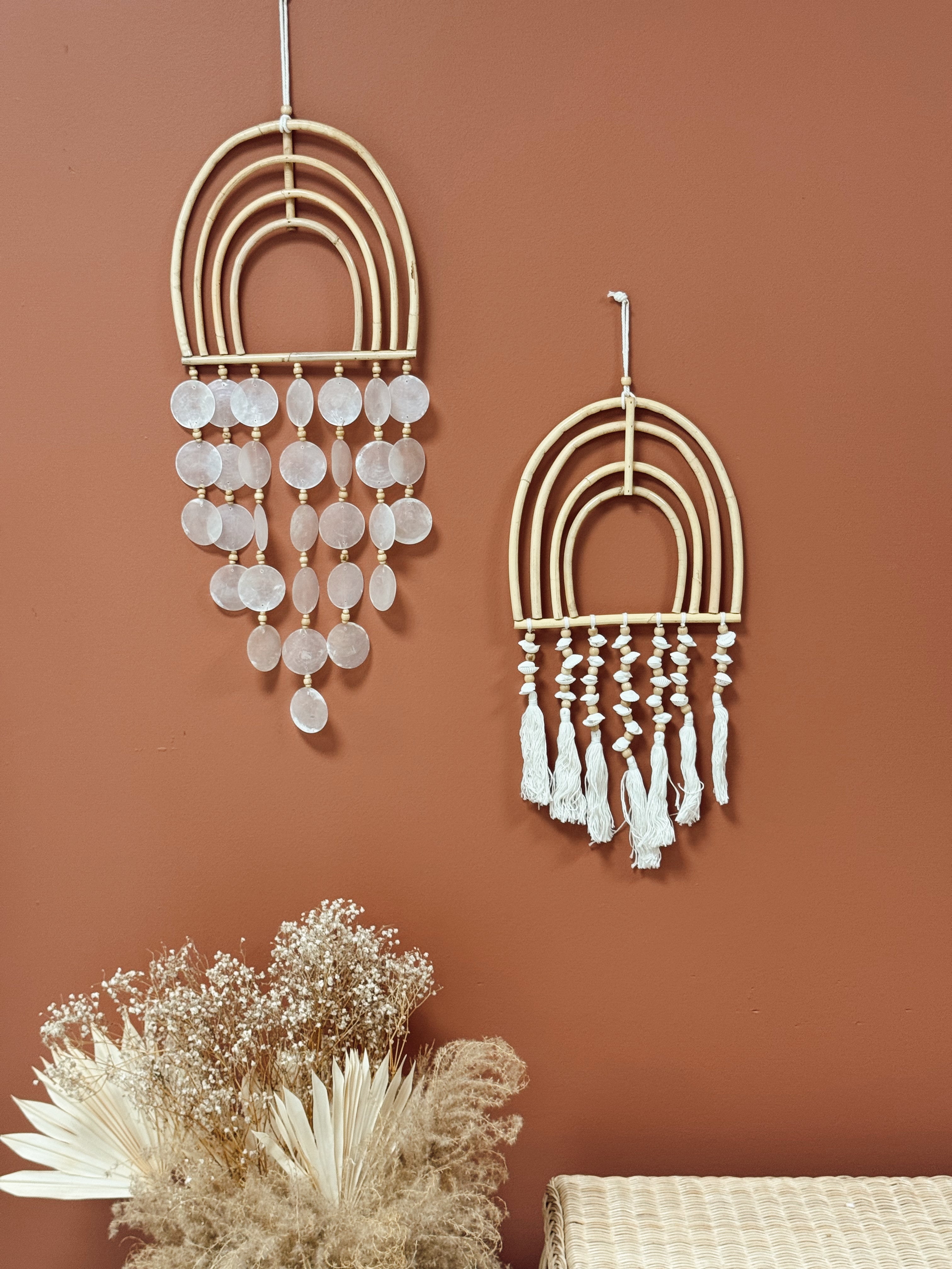 Suspension murale en rotin – Arc en ciel bohème