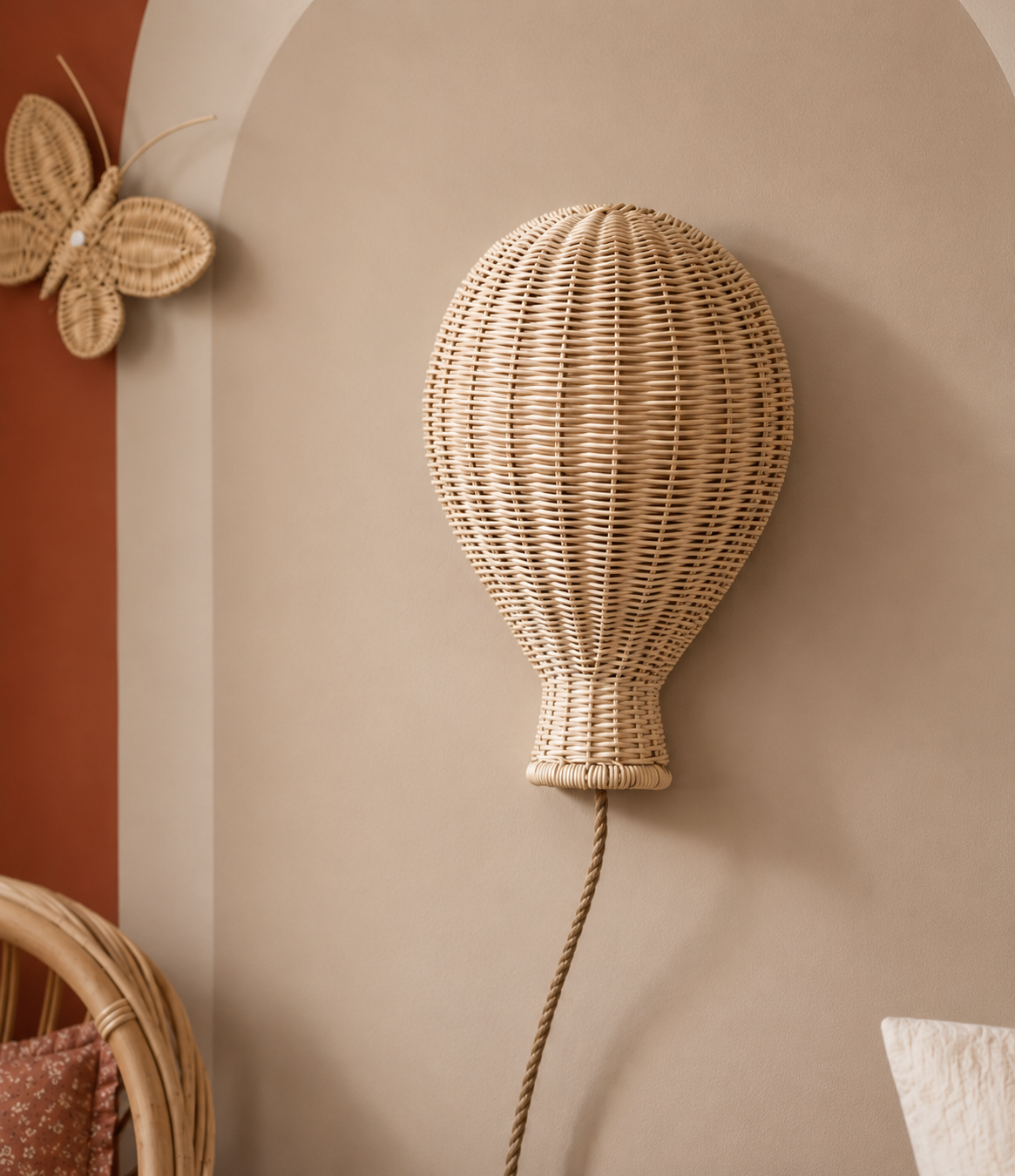 Ballon en rotin décoratif