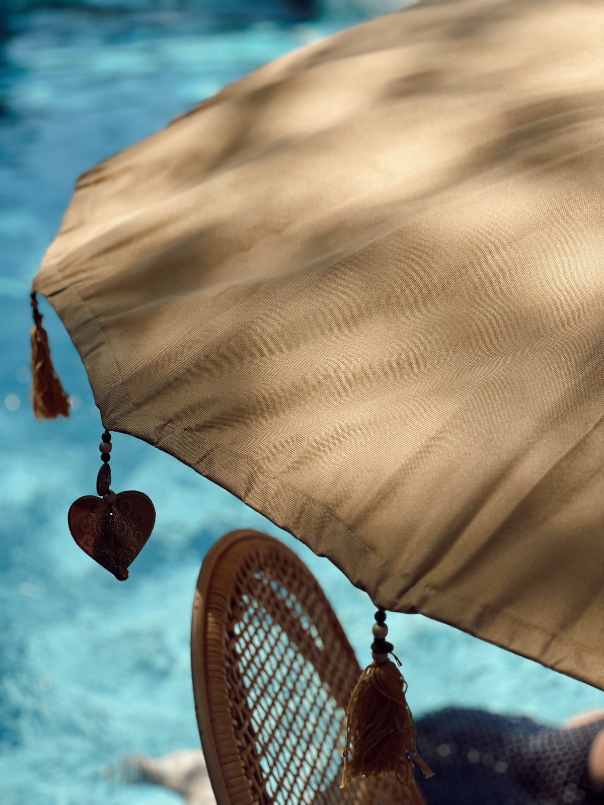 Parasol en toile kaki Gold
