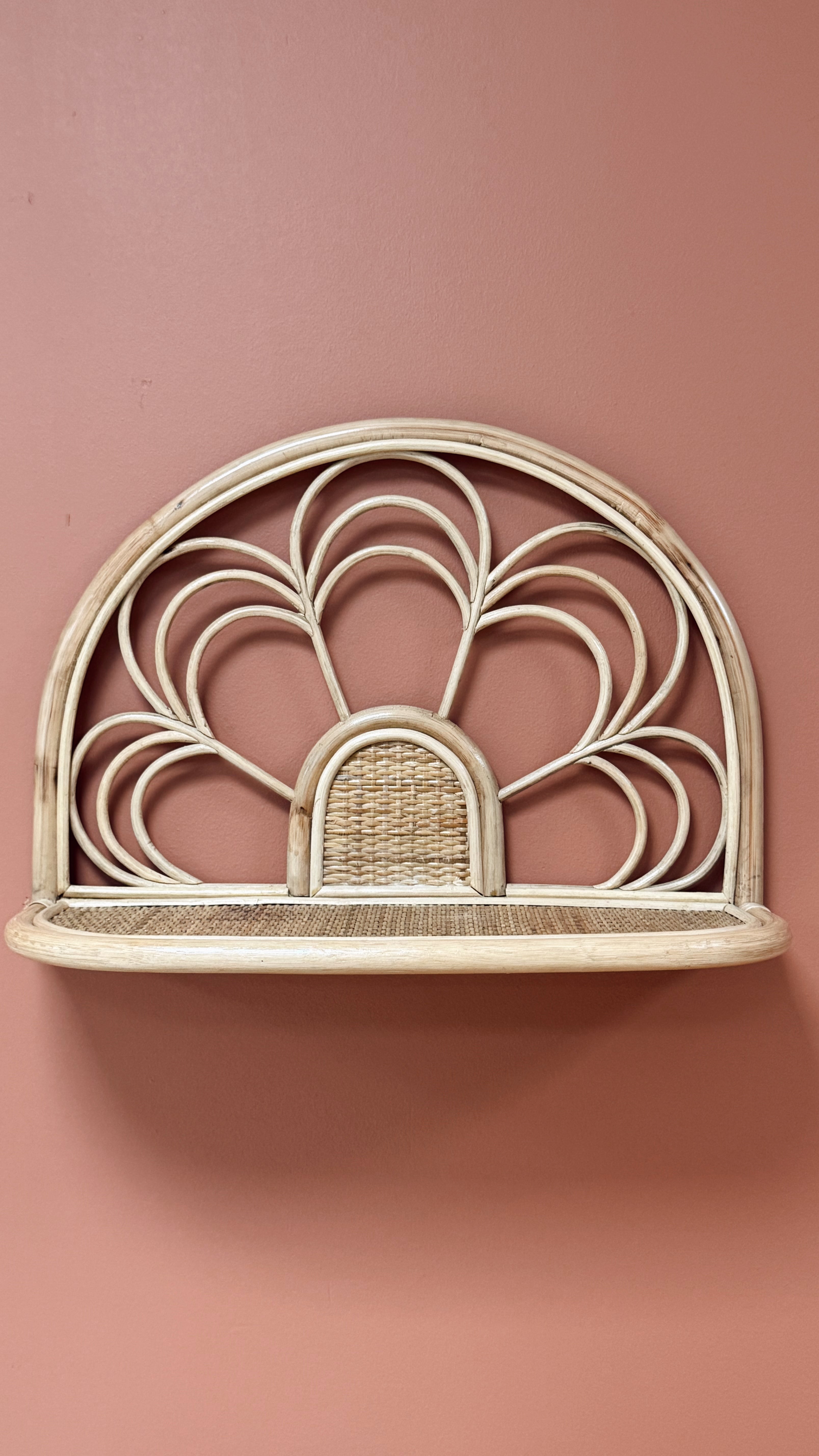 Etagère en rotin Flower
