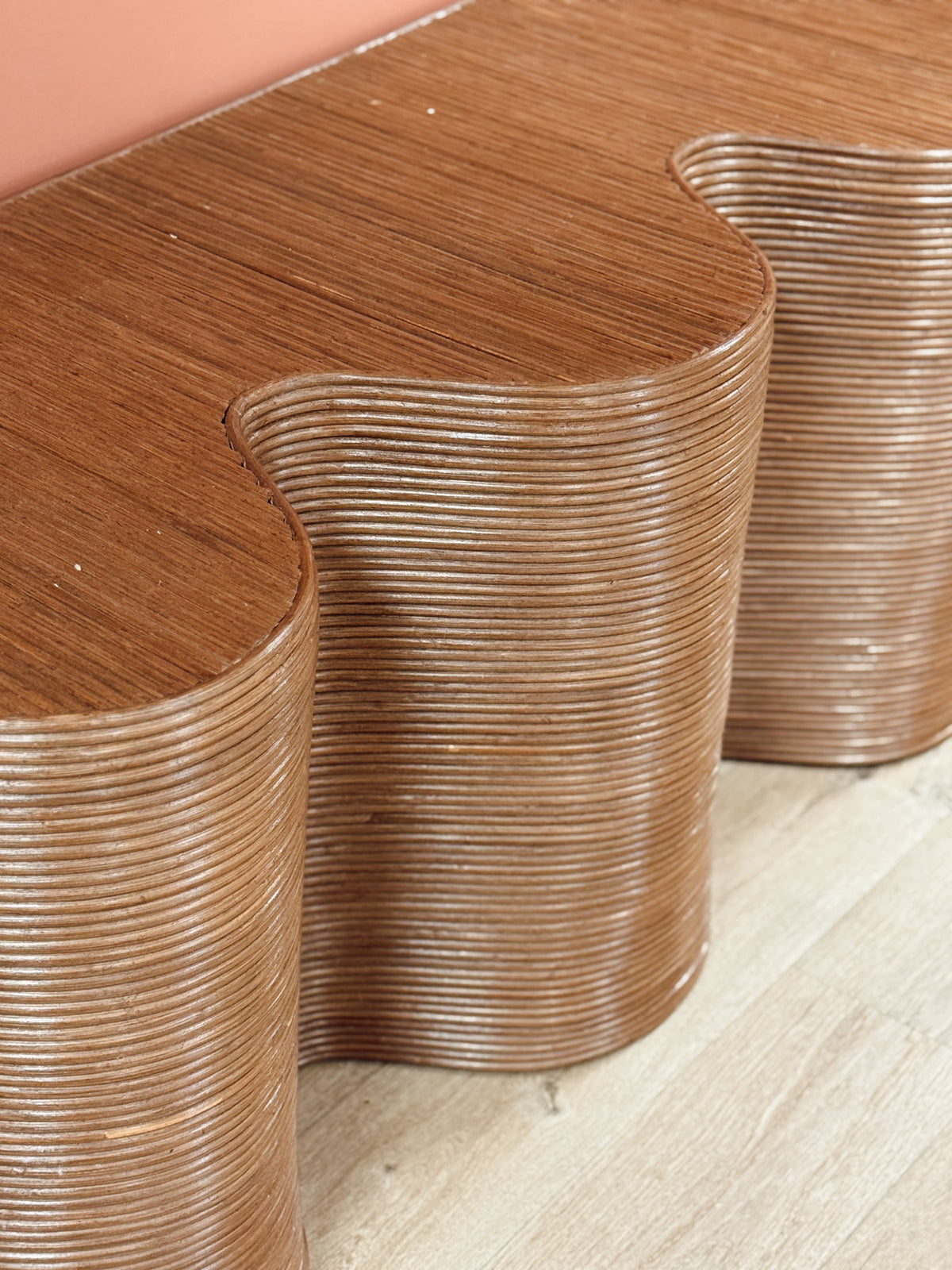 Banc Milo en rotin ondulé