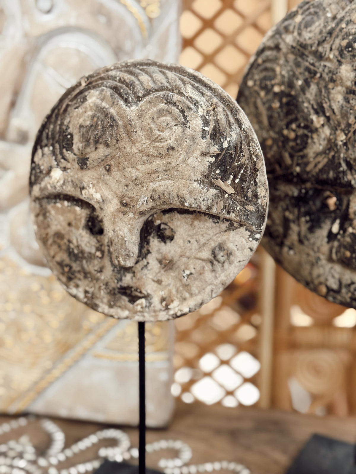 Masques tribaux décoratifs Moyo