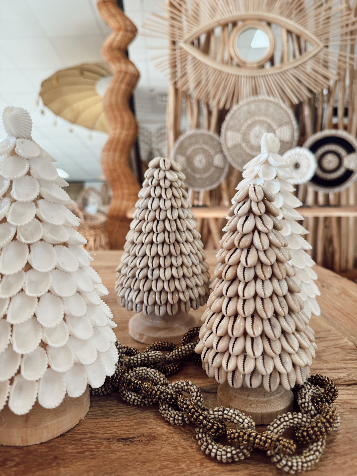 Sapin en coquillages – Déco artisanale de Noël