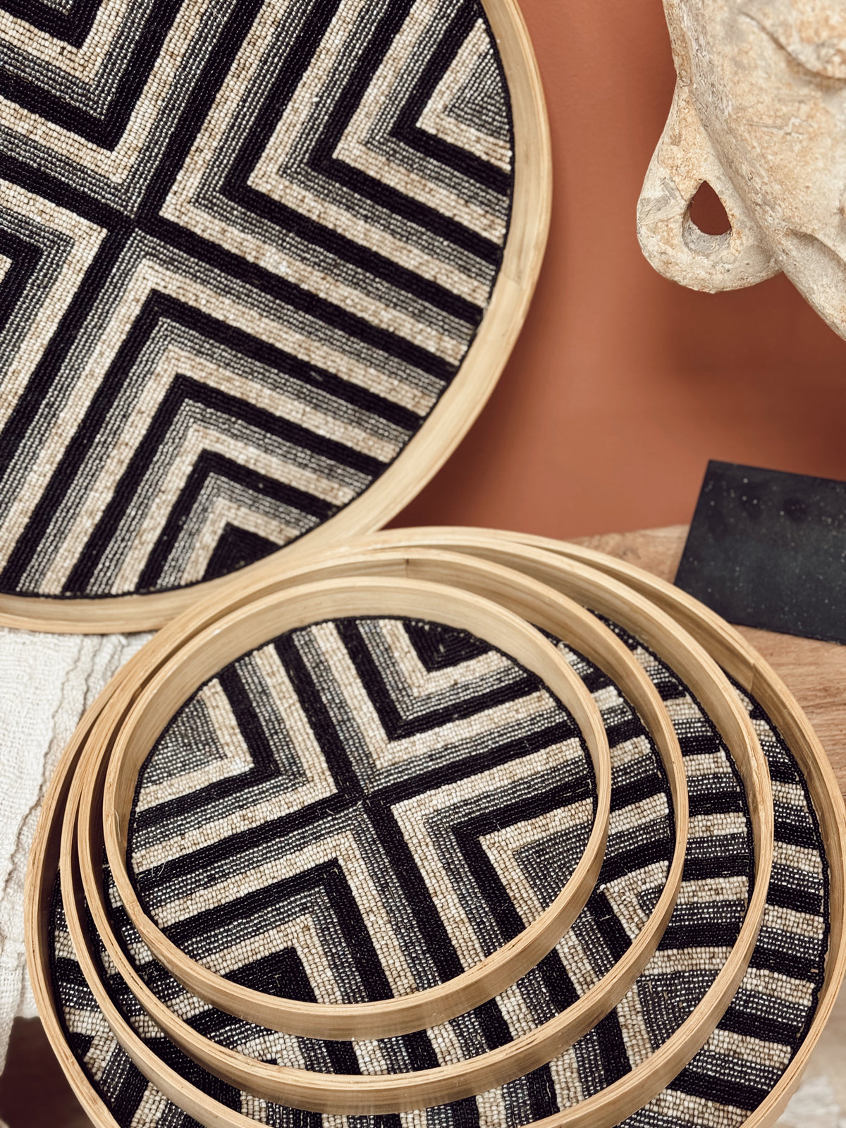 Plateau rond en perles