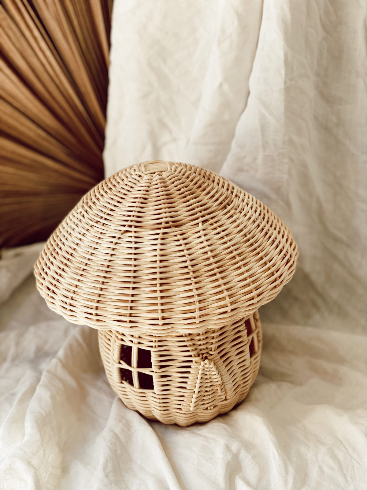 Luna Soul Collection Mushroom House